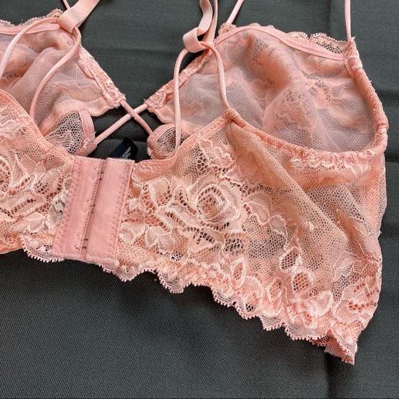 Out From Under Peach Lace Bra S - Picture 5 of 7